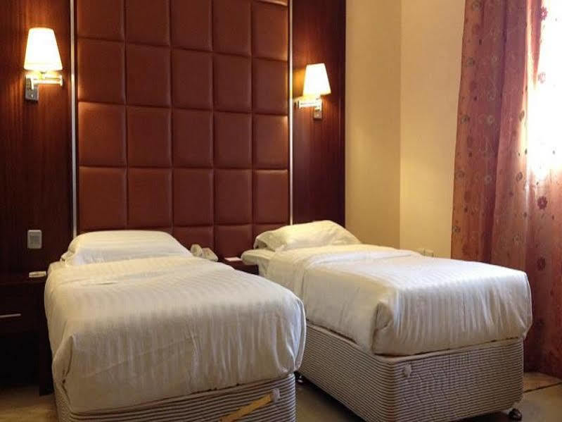 Rainbow Hotel Dubaj Zewnętrze zdjęcie